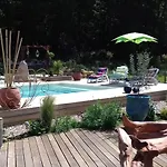 Villa Les Ptits Bonheurs, Maison Proche De St-emilion *