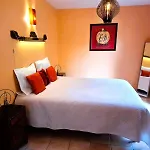 Les Ptits Bonheurs, Maison Proche De St-emilion Villa *