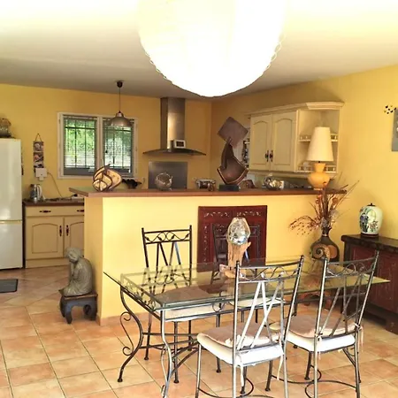 Les Ptits Bonheurs, Maison Proche De St-emilion וילה *
