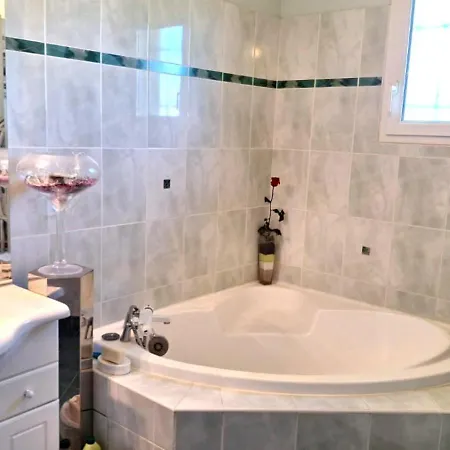 Les Ptits Bonheurs Villa Frontenac (Gironde)