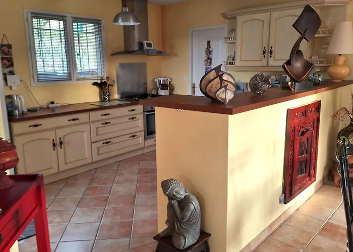 Les Ptits Bonheurs, Maison Proche De St-emilion *