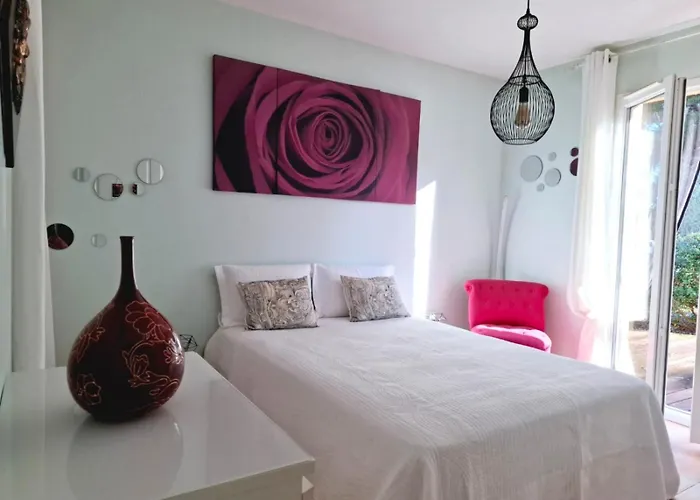 Les Ptits Bonheurs, Maison Proche De St-emilion Frontenac (Gironde)